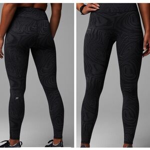 Fabletics Anywhere Motion365+ High-Waisted Legging